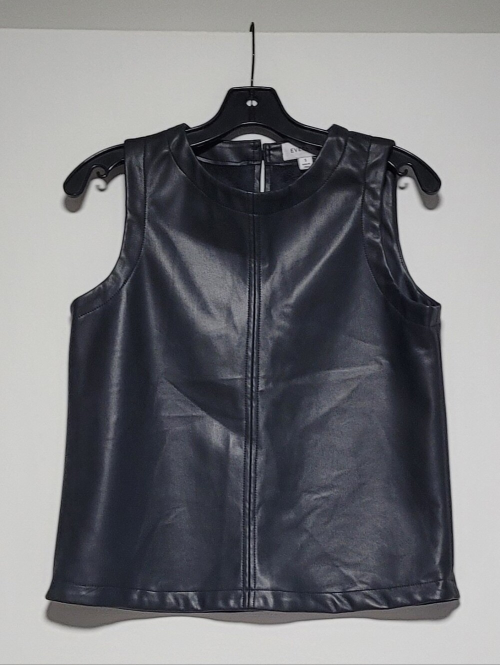 Evereve Edgy Black Faux Leather Sleeveless Shell